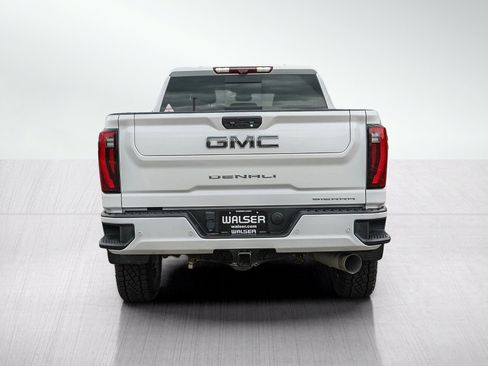 Used 2024 GMC Sierra 2500 Denali Ultimate AWD/4WD image 4