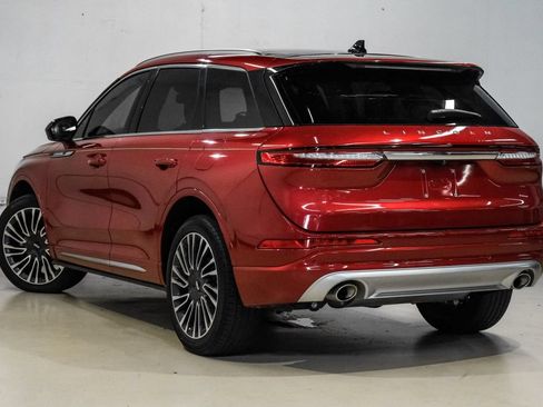 Used 2022 Lincoln Corsair AWD w/ Premium Package image 13