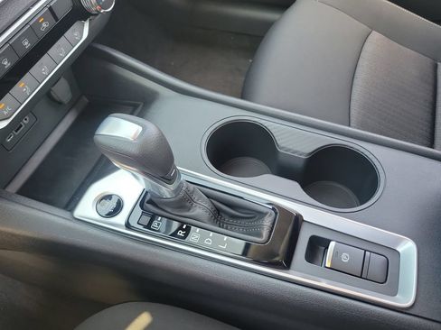 New 2026 Nissan Altima 2.5 SV AWD/4WD image 10