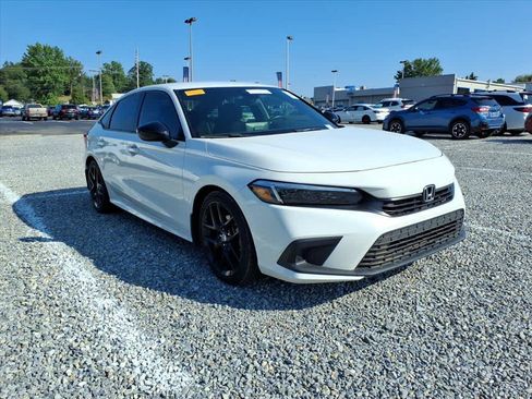 Used 2023 Honda Civic Sport image 13