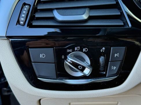 Used 2018 BMW 530e image 20