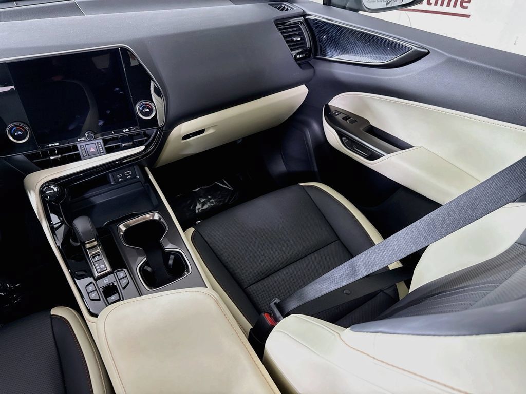 Used 2024 Lexus NX 350 AWD w/ Cold Area Package image 25