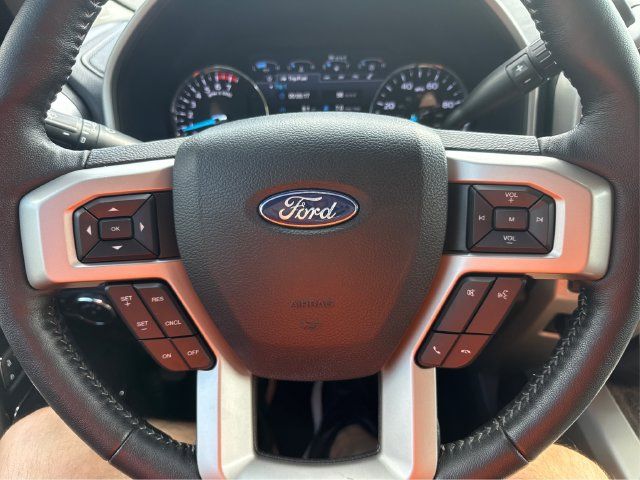Used 2019 Ford F250 Lariat w/ Lariat Ultimate Package AWD/4WD image 27