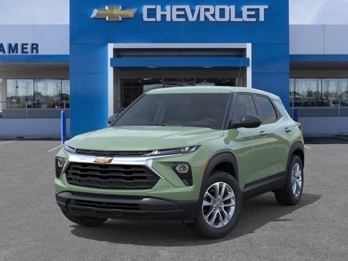 New 2026 Chevrolet TrailBlazer LS w/ LS Convenience Package FWD image 32