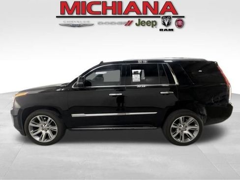 Used 2016 Cadillac Escalade Premium AWD/4WD image 1