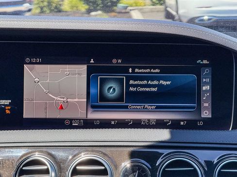 Used 2019 Mercedes-Benz S 560 Sedan image 14