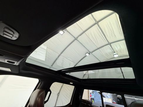 Used 2015 Ford F150 Platinum w/ Equipment Group 701A Luxury image 44