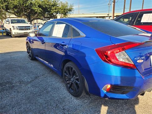 Used 2019 Honda Civic Sport image 4