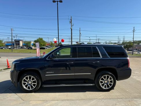 Used 2019 GMC Yukon Denali AWD/4WD image 7
