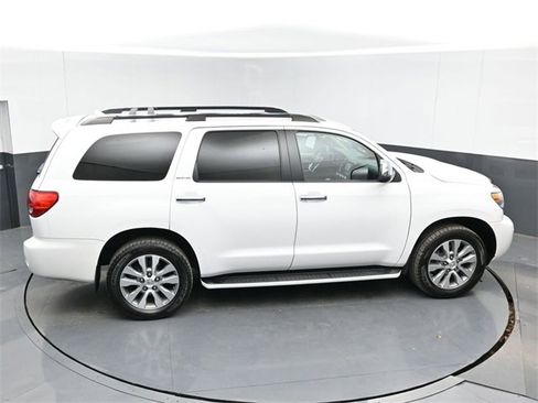 Used 2017 Toyota Sequoia Limited image 48