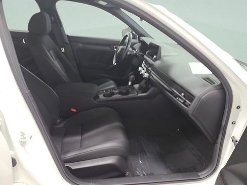 Used 2024 Honda Civic Sport image 11