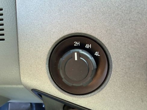 Used 2012 Ford F250 XLT w/ XLT Premium Pkg AWD/4WD image 23