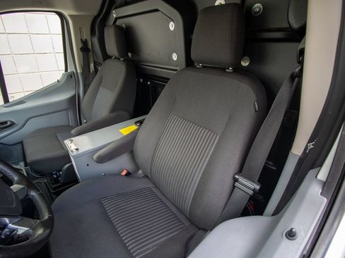 Used 2019 Ford Transit 250 130 Low Roof RWD image 16