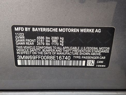 Certified 2024 BMW 330i Sedan w/ Premium Package image 33