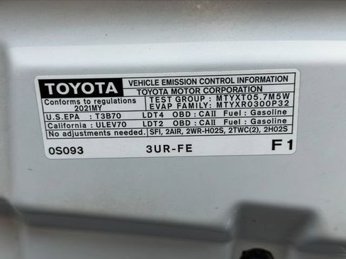 Used 2021 Toyota Tundra Limited w/ Limited Premium Package RWD image 25