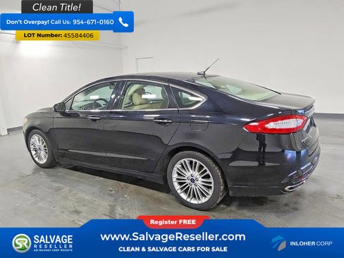 Used 2016 Ford Fusion SE w/ Equipment Group 202A image 3