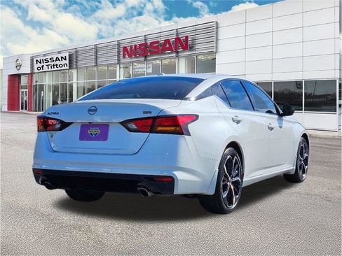Certified 2024 Nissan Altima 2.5 SR image 7