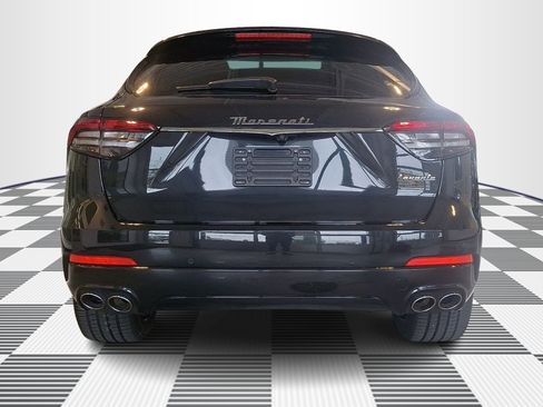 Used 2024 Maserati Levante GT Ultima AWD/4WD image 10
