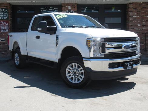 Used 2019 Ford F350 XL w/ STX Appearance Package AWD/4WD image 1