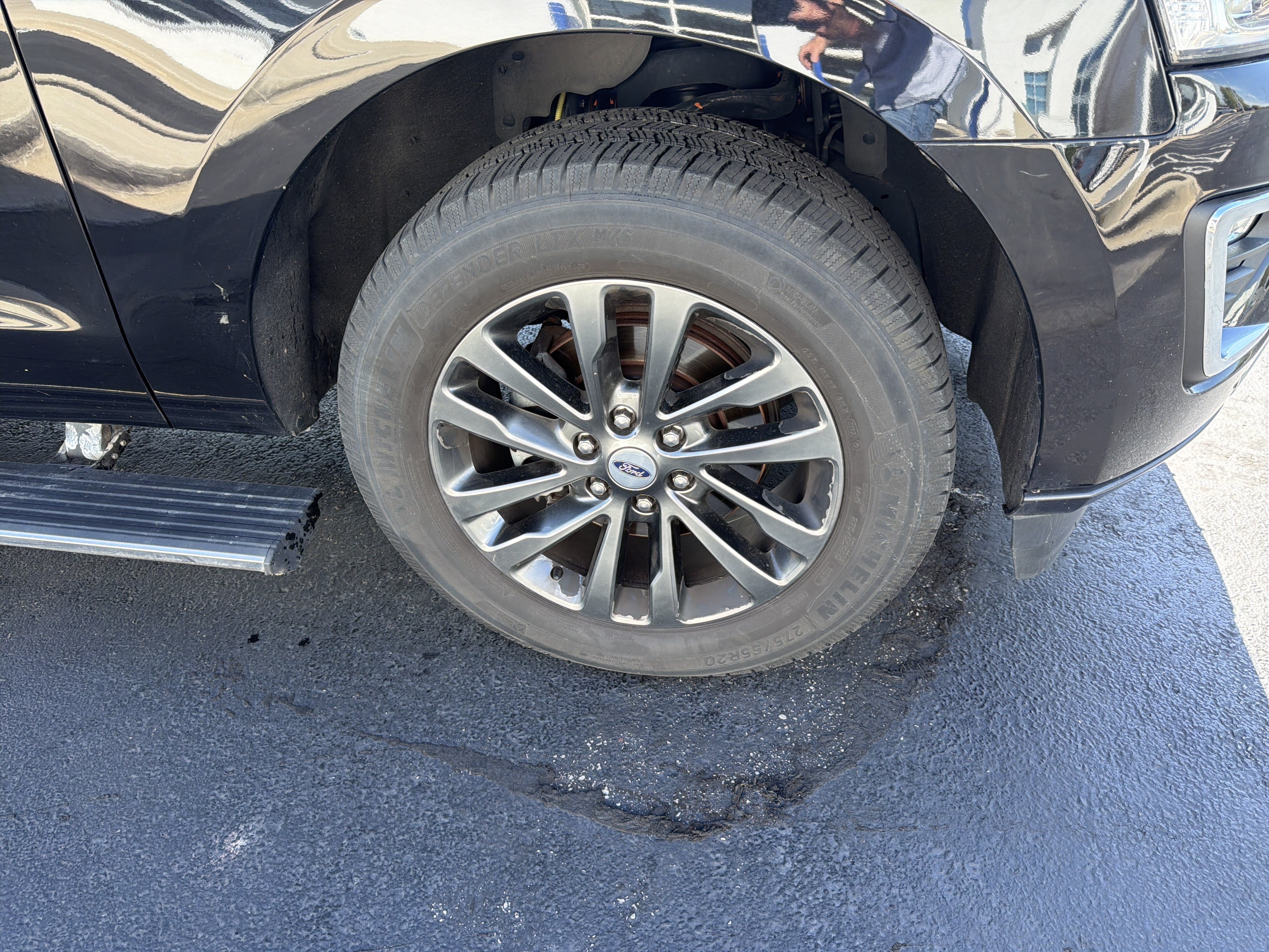 Used 2019 Ford Expedition Max Limited AWD/4WD image 7