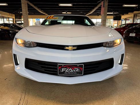 Used 2017 Chevrolet Camaro LT RWD image 2