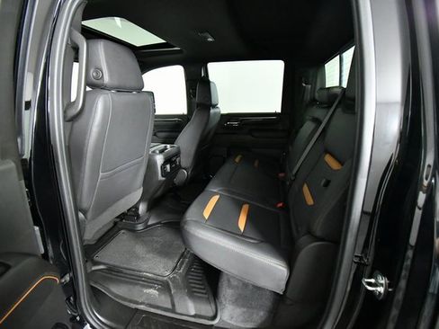 Used 2024 GMC Sierra 2500 AT4 w/ AT4 Premium Plus Package image 24