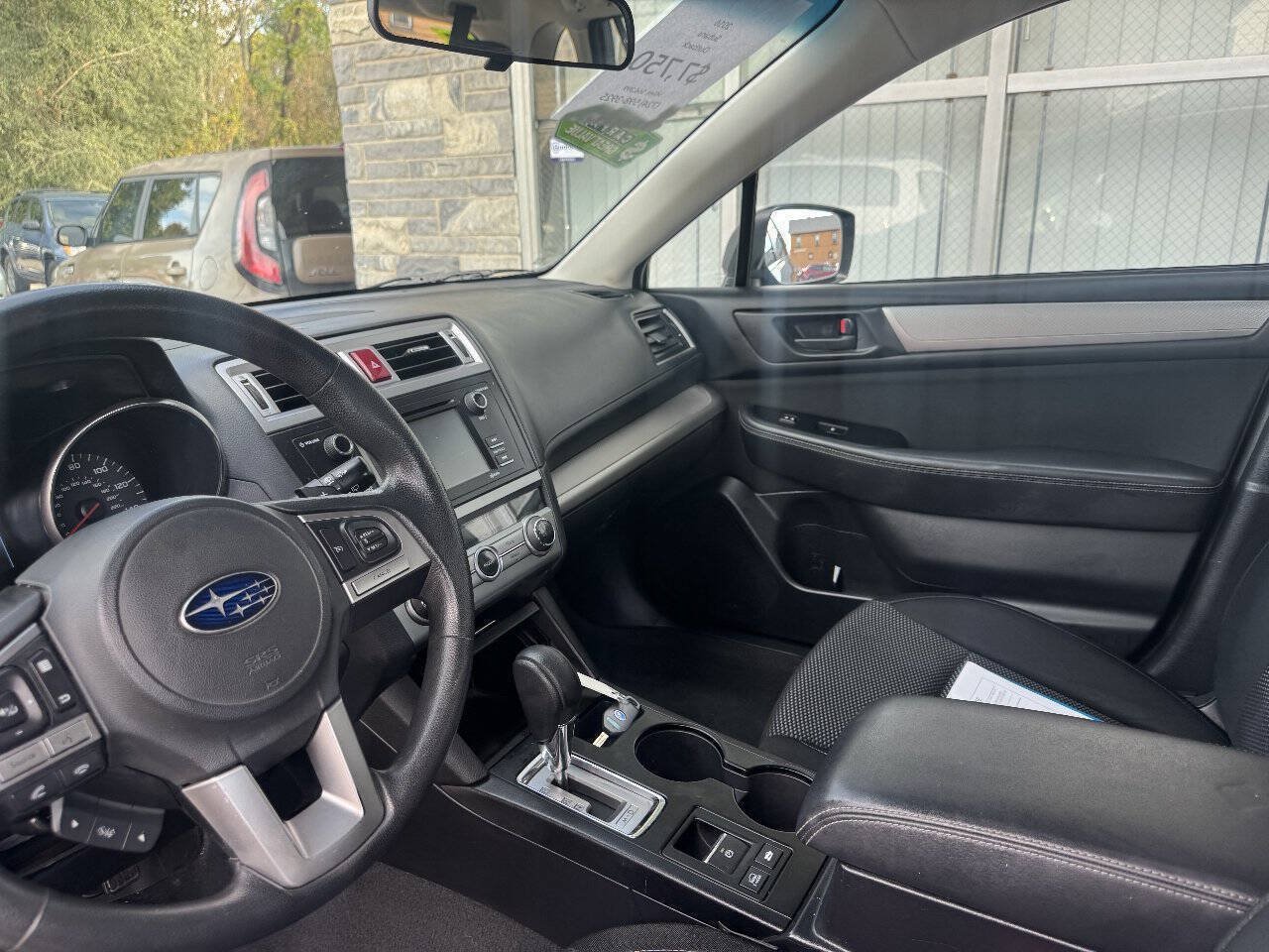 Used 2016 Subaru Outback 2.5i AWD/4WD image 12