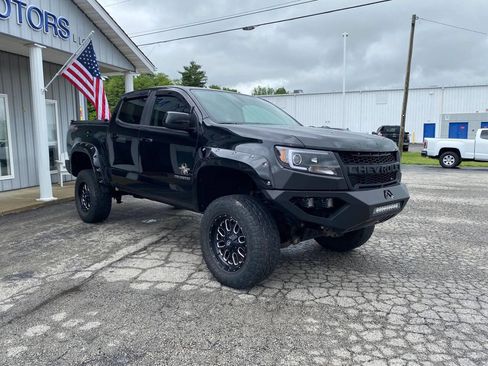 Used 2018 Chevrolet Colorado LT w/ LT Convenience Package AWD/4WD image 7