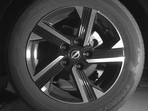 Used 2025 Nissan Sentra SV FWD image 14