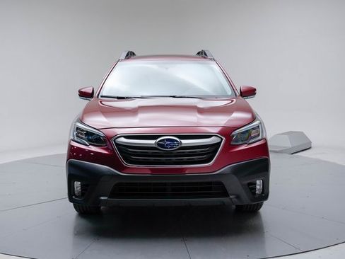Used 2020 Subaru Outback Premium image 8