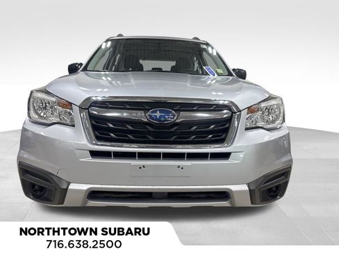 Used 2017 Subaru Forester 2.5i w/ Alloy Wheel Package image 12