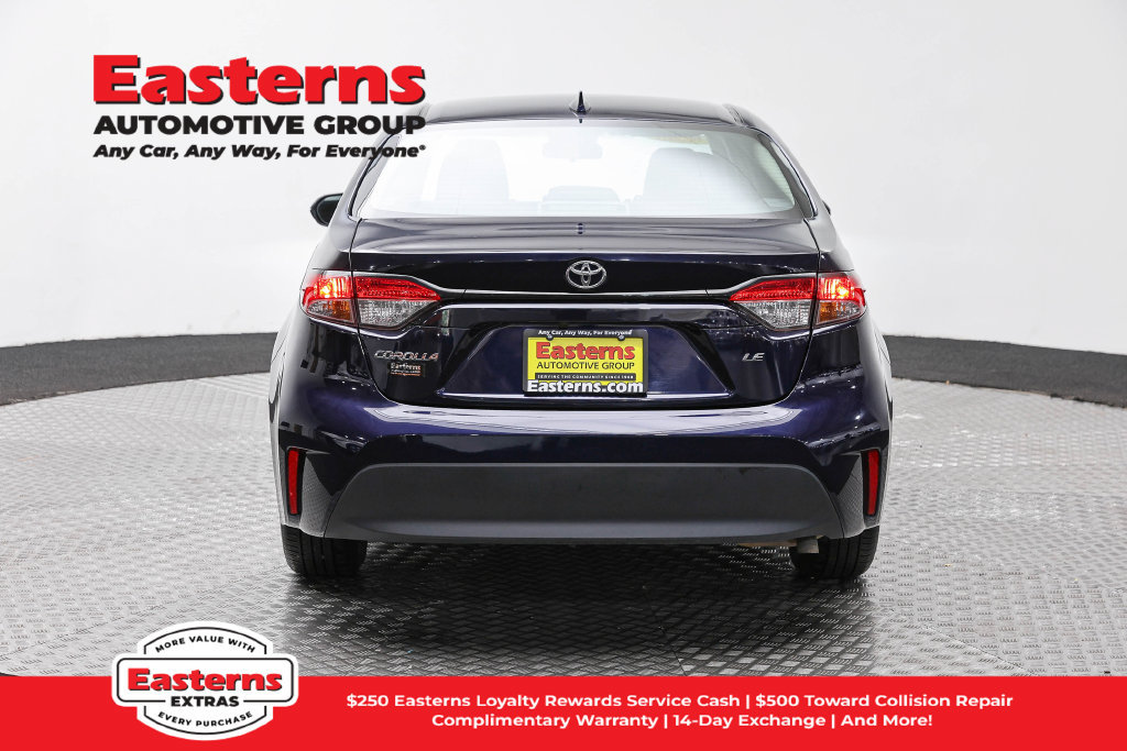 Used 2024 Toyota Corolla LE FWD image 7