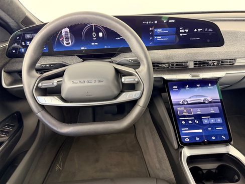 Used 2024 Lucid Air Pure image 14