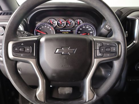 Used 2020 Chevrolet Silverado 1500 RST w/ RST Value Package image 3