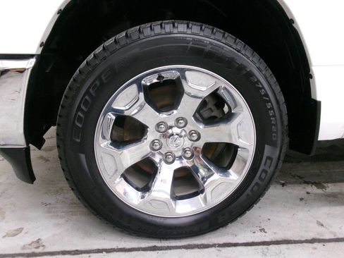 Used 2020 RAM 1500 Big Horn image 2