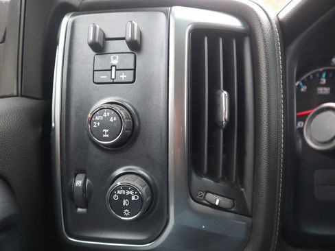 Used 2014 Chevrolet Silverado 1500 LTZ image 30