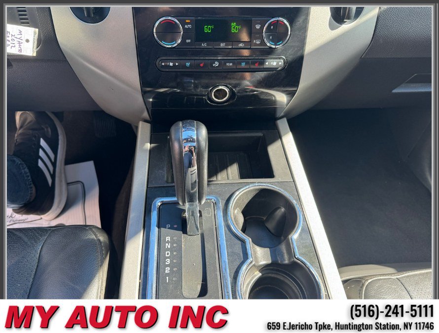 Used 2012 Ford Expedition Limited AWD/4WD image 20