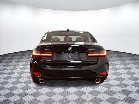 Used 2025 BMW 330i xDrive Sedan w/ Premium Package AWD/4WD image 10