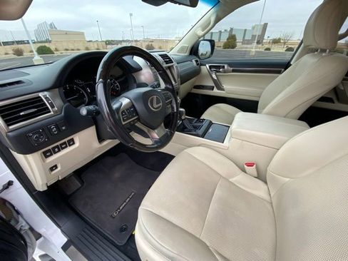 Used 2021 Lexus GX 460 Premium image 10
