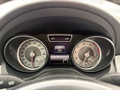 Used 2015 Mercedes-Benz GLA 250 image 35