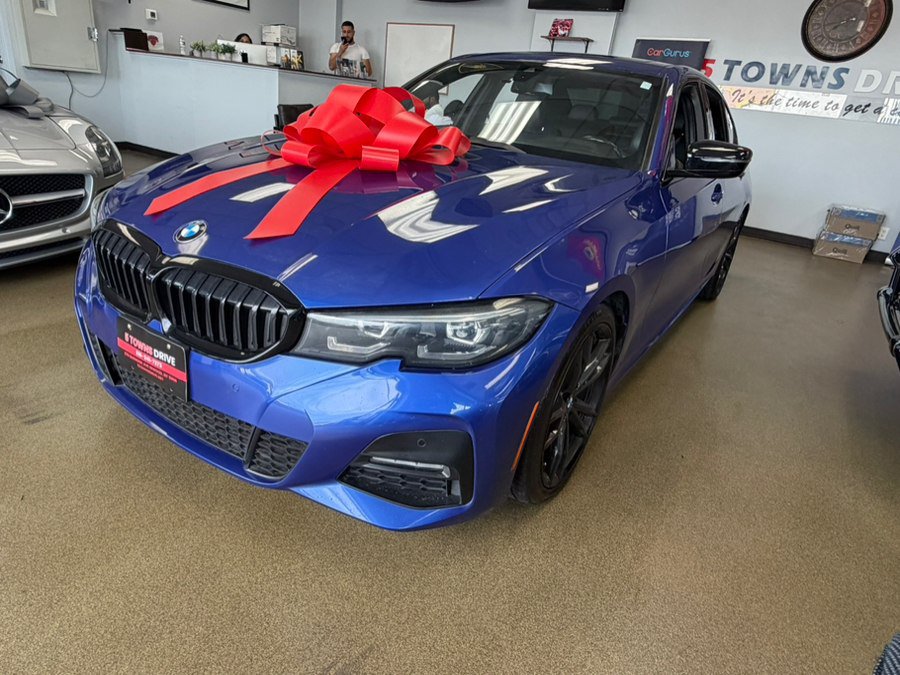 Used 2022 BMW 330i Sedan w/ M Sport Package RWD image 7