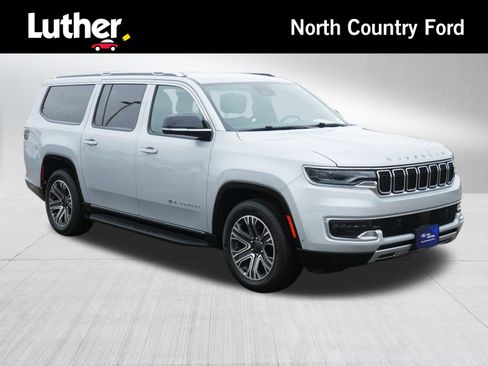 Used 2024 Jeep Wagoneer L Series II image 1