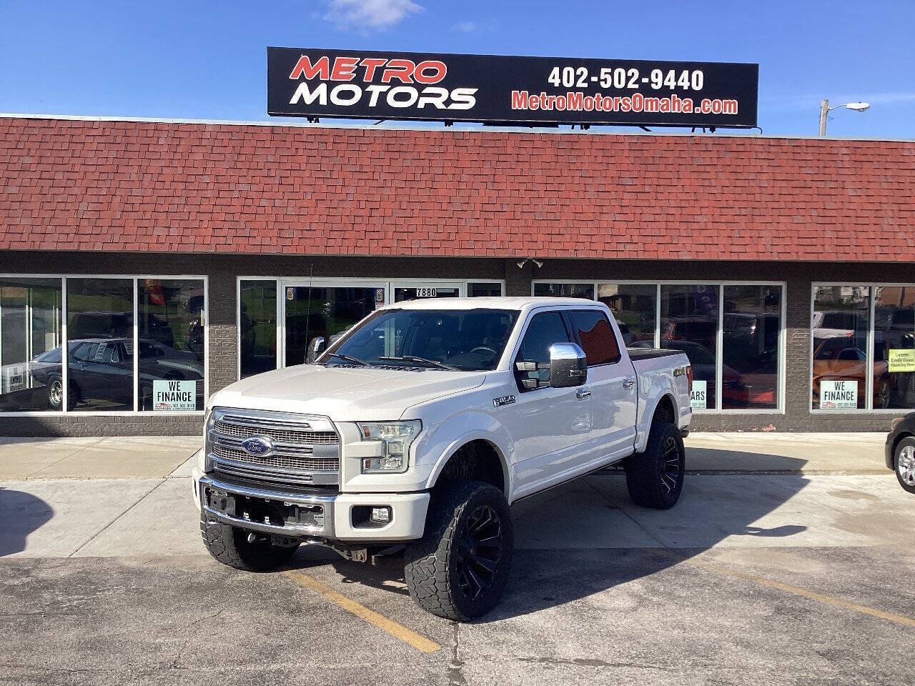Used 2016 Ford F150 Platinum w/ Trailer Tow Package AWD/4WD image 1