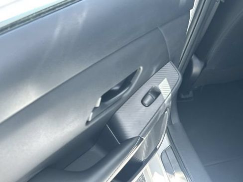 Certified 2025 Nissan Sentra S FWD image 12