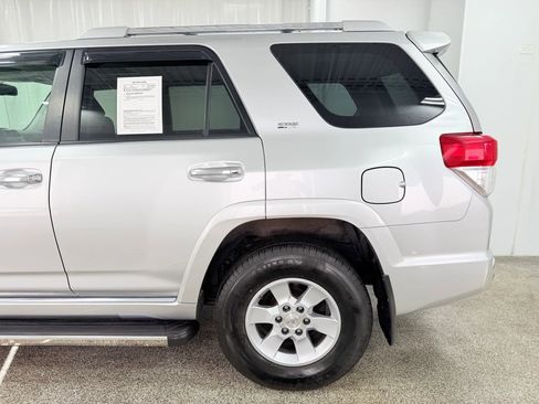 Used 2010 Toyota 4Runner SR5 image 5