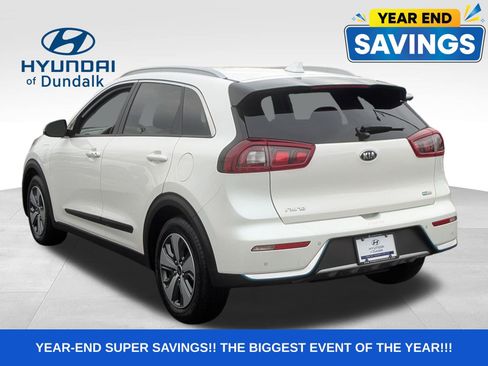 Used 2019 Kia Niro EX Premium image 3