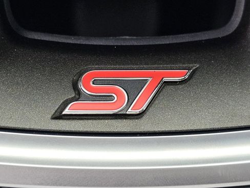 New 2026 Ford Explorer ST w/ Sun And Sound Package image 18