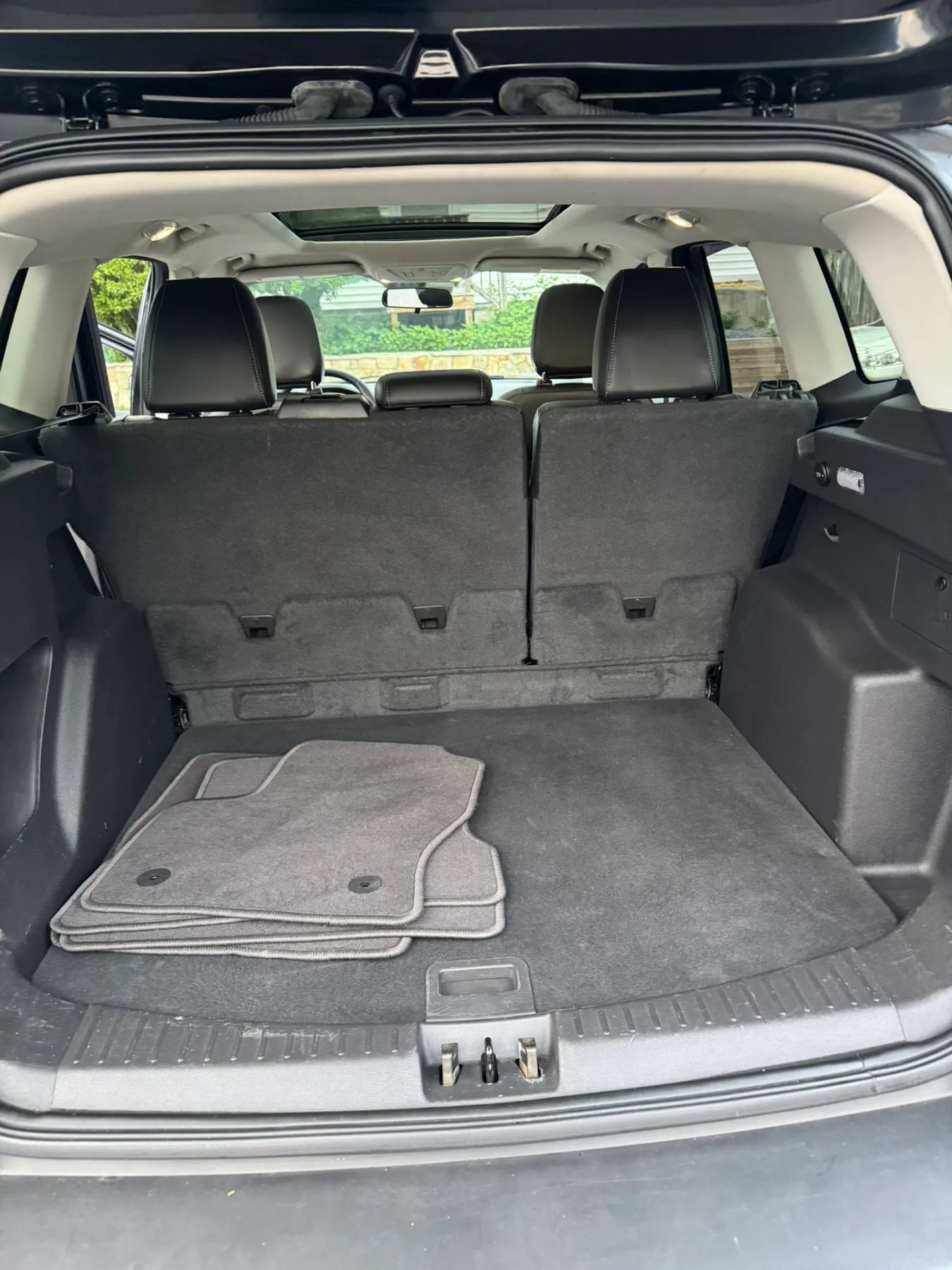 Used 2018 Ford Escape SEL AWD/4WD image 24