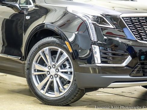 New 2025 Cadillac XT5 Premium Luxury w/ LPO, Floor Liner Package image 3