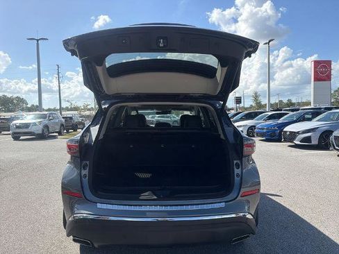 Certified 2024 Nissan Murano Platinum w/ Cargo Package image 11